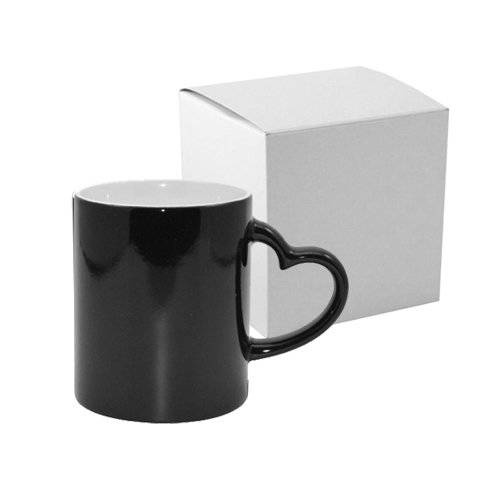 Tazza magica nera semi-opaca con manico a forma di cuore per la sublimazione con una scatola di cartone