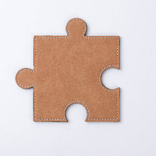 Sottobicchiere in pelle a forma di puzzle per sublimazione - marrone