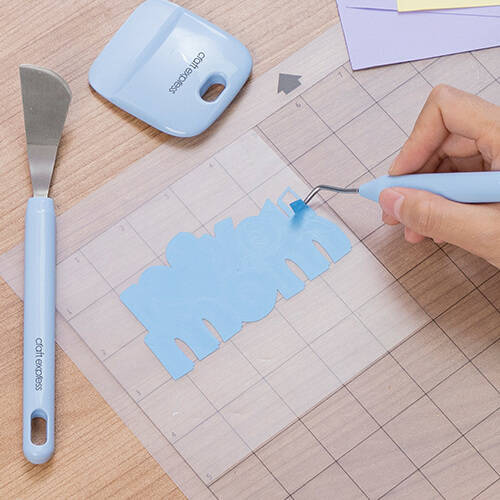 Un set di strumenti di alluminio