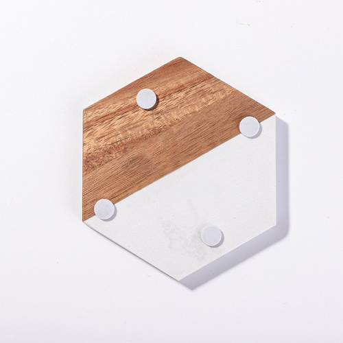 Set di 4 sottobicchieri esagonali in marmo e legno per incisioni