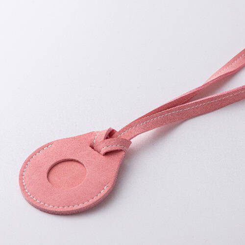Etichetta in pelle con tracolla / custodia AirTag per sublimazione - rosa
