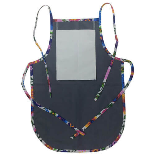 Grembiule per bambini arrotondato con tasca per stampa – di colore grigio con bordino colorato - fiori slavi bianchi
