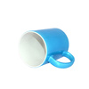 Tazza in alluminio azzurro sublimazione a trasferimento termico, con una scatola di cartone