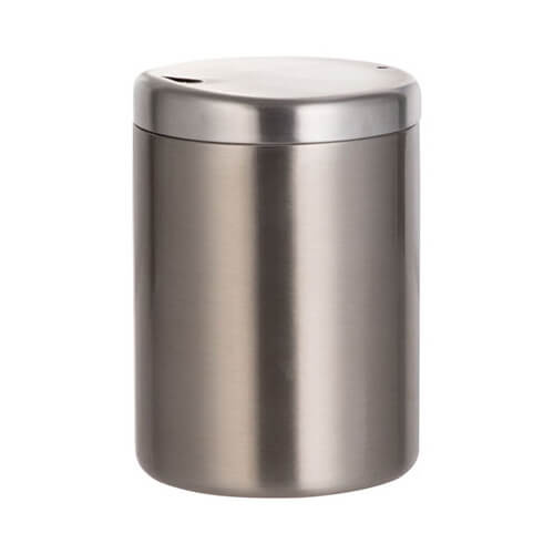 Una tazza senza manico da 300 ml in acciaio inossidabile con coperchio per sublimazione - argento