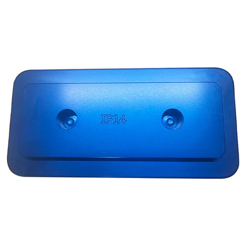 Un pad per realizzare una stampa 3D sulla custodia dell'iPhone 14