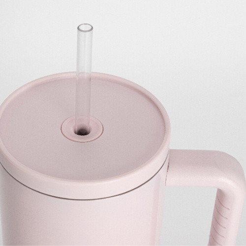 Tazza da viaggio in acciaio inox da 1200 ml con manico e cannuccia - rosa chiaro