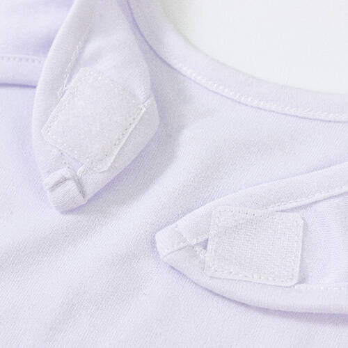 Bavaglino a forma di t-shirt per sublimazione