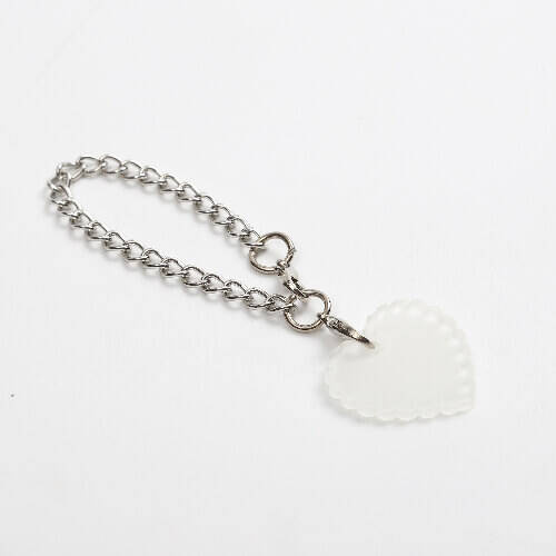 Ciondolo per tazza in acrilico a sublimazione - cuore sfilacciato su catena