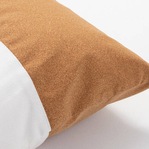 Una federa di lino con una cintura di sughero per la sublimazione