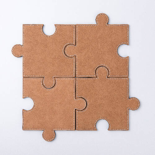 Sottobicchiere in pelle a forma di puzzle per sublimazione - marrone