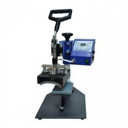 Pressa per fiaschette