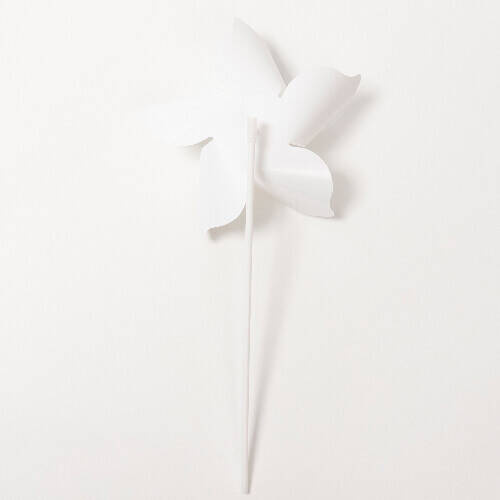 Una girandola su un bastoncino per sublimazione