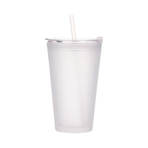 Un bicchiere smerigliato da 450 ml con coperchio e cannuccia per sublimazione